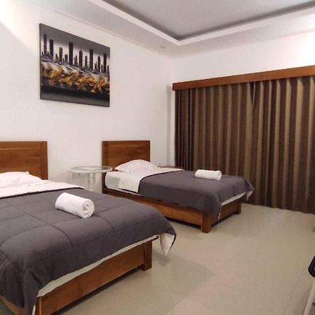 קנגו Manu Guest House 2 מראה חיצוני תמונה